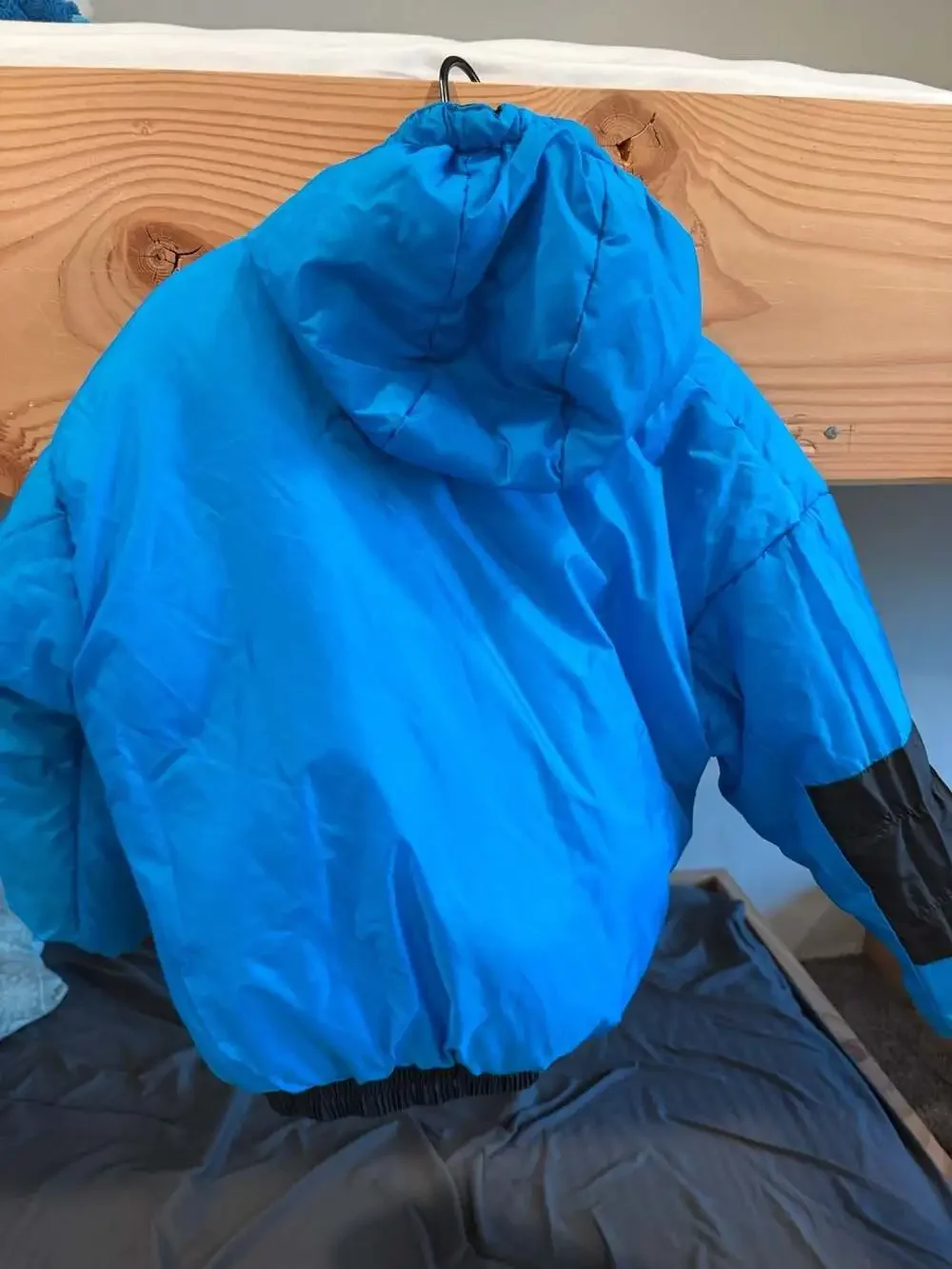 KIDS Vintage NFL Carolina Panthers Reversible Full-Zip Winter Puffer Jacket